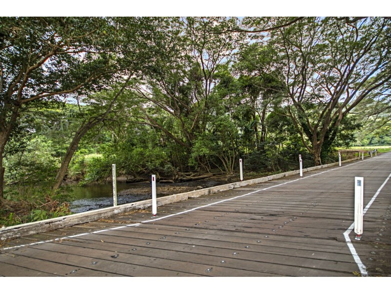 235 Mowbray River Road, Mowbray QLD 4877