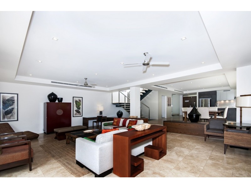 309/22 Mitre Street (Sea Temple Resort), Port Douglas QLD 4877