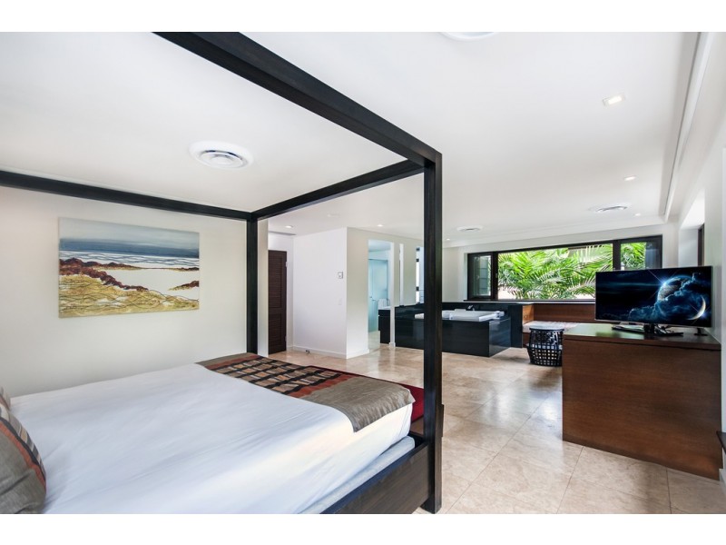 309/22 Mitre Street (Sea Temple Resort), Port Douglas QLD 4877