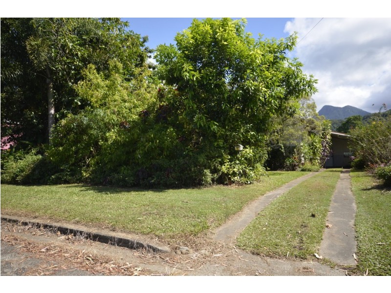 75 Alchera Drive, Mossman QLD 4873