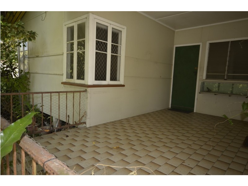 75 Alchera Drive, Mossman QLD 4873