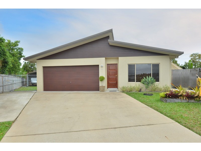 11 Yidi Close, Cooya Beach QLD 4873