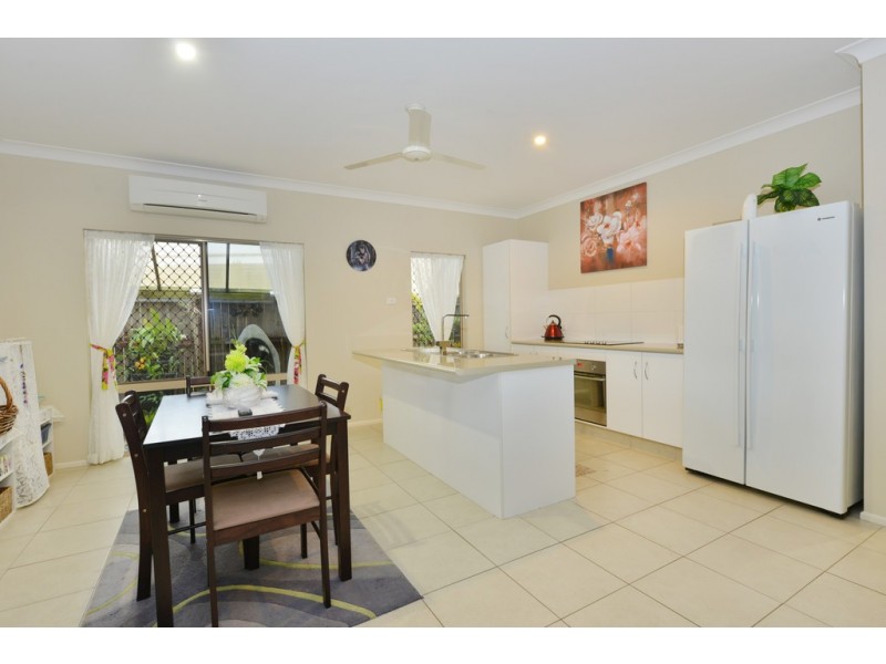 11 Yidi Close, Cooya Beach QLD 4873