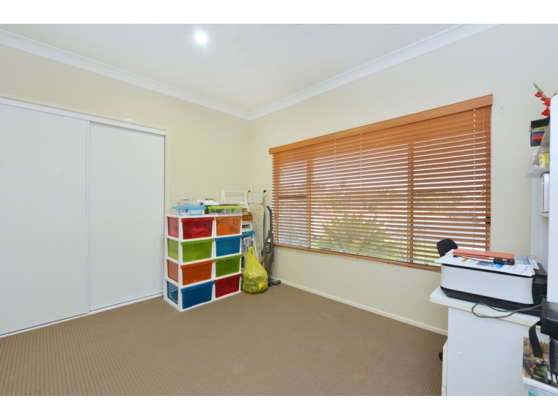11 Yidi Close, Cooya Beach QLD 4873