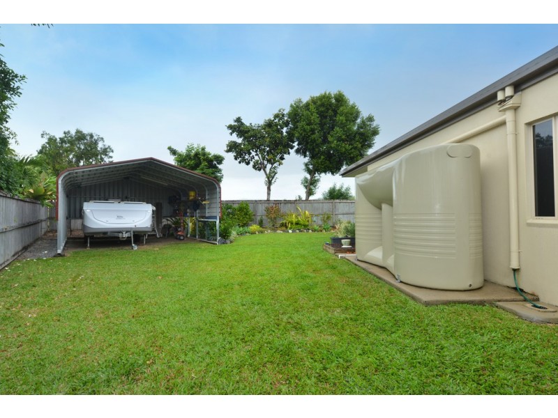 11 Yidi Close, Cooya Beach QLD 4873