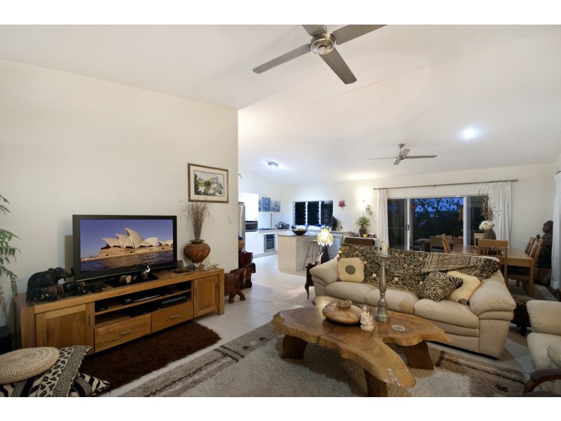 1 Barka Close, Wonga Beach QLD 4873