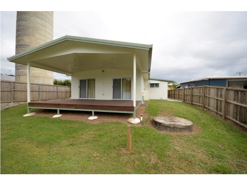 27 Andrews Street, Newell QLD 4873