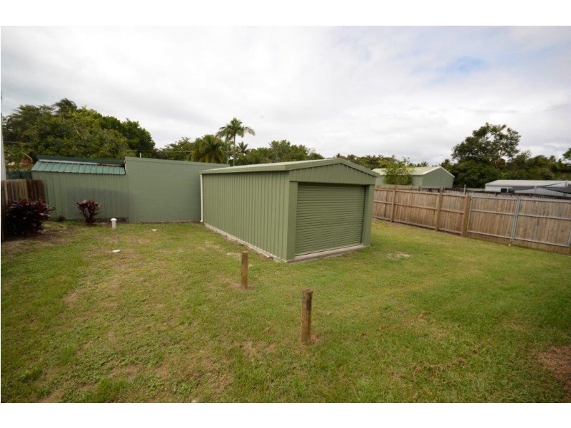 27 Andrews Street, Newell QLD 4873