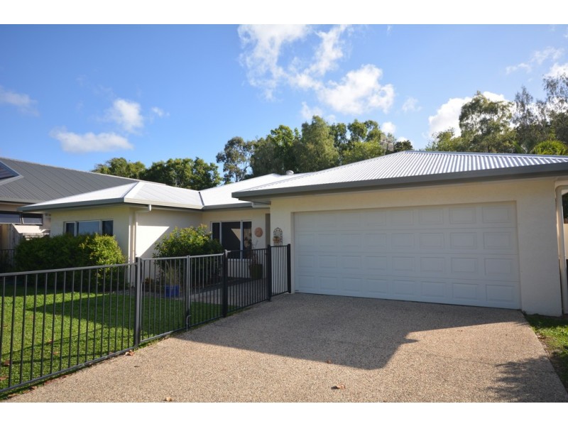 15 Dulku Close, Port Douglas QLD 4877
