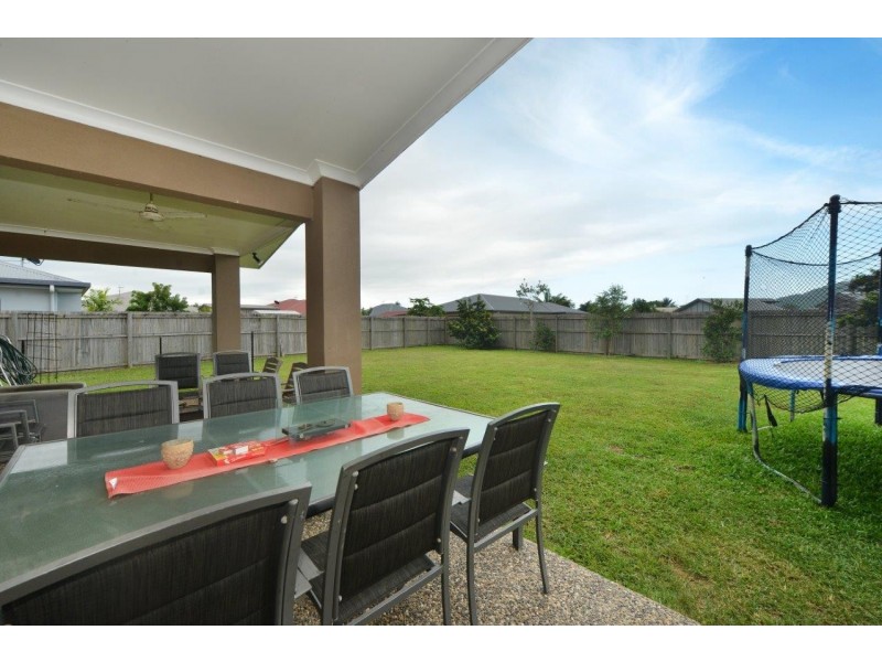 10 Daintree Horizon Drive, Mossman QLD 4873