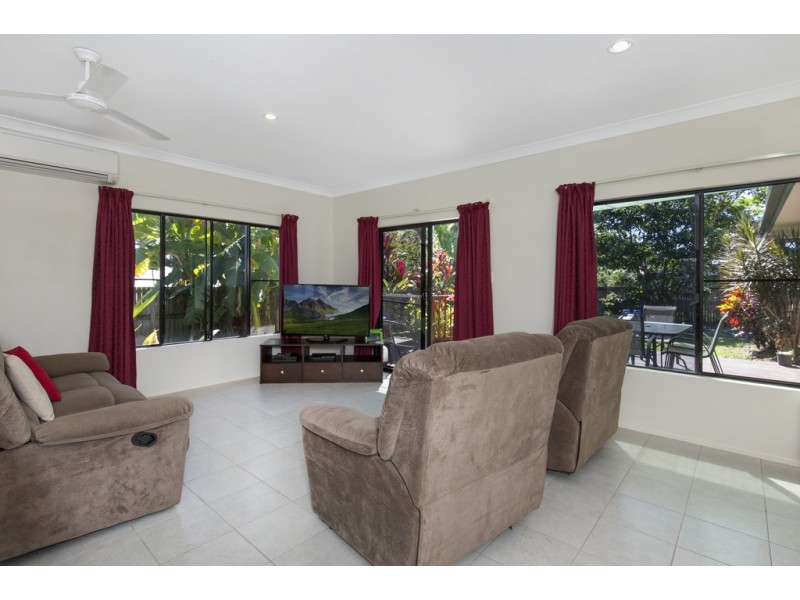 37 Cooya Beach Road, Cooya Beach QLD 4873