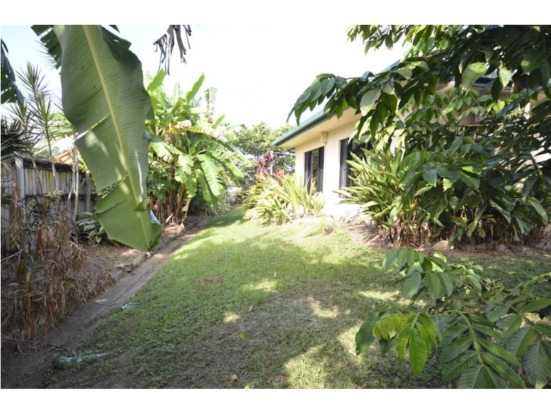 37 Cooya Beach Road, Cooya Beach QLD 4873