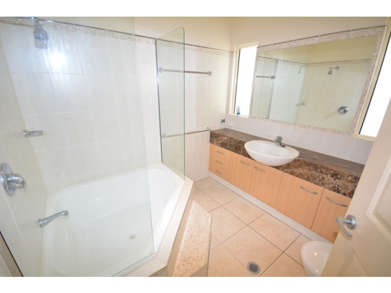 Unit 45 Nautilus St (Paradise Links), Port Douglas QLD 4877