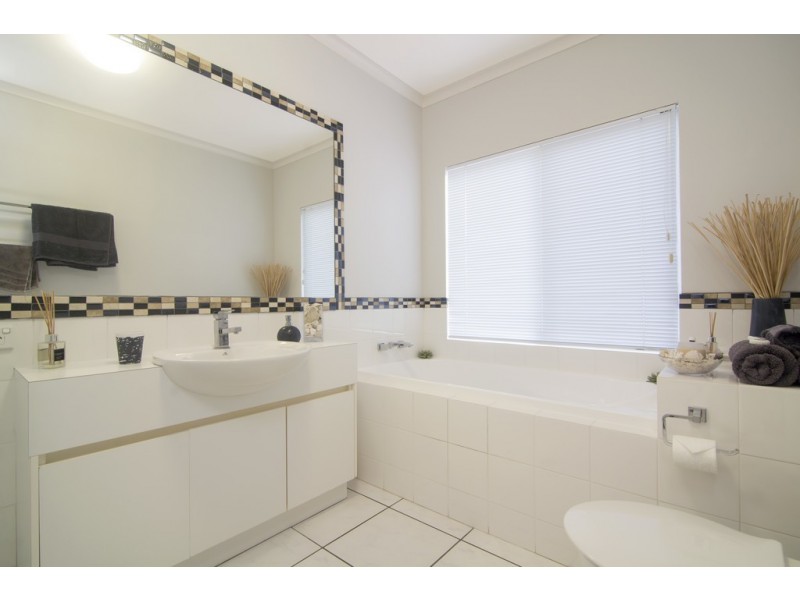 6 Trochus Close, Port Douglas QLD 4877