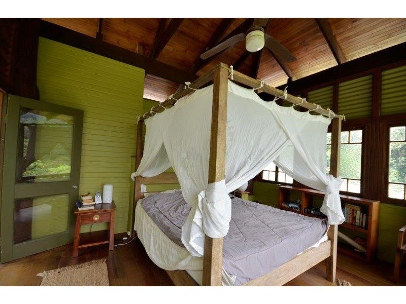 580 Whyanbeel Road, Whyanbeel QLD 4873