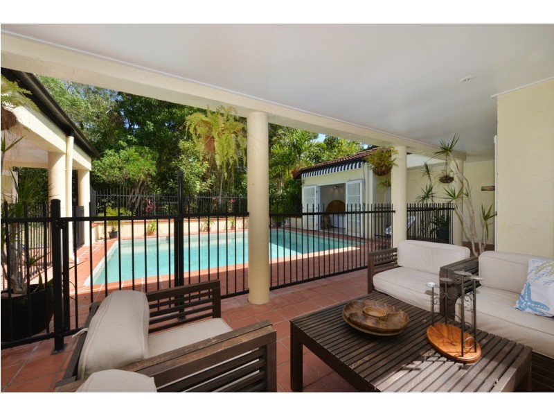 20 Endeavour Street, Port Douglas QLD 4877