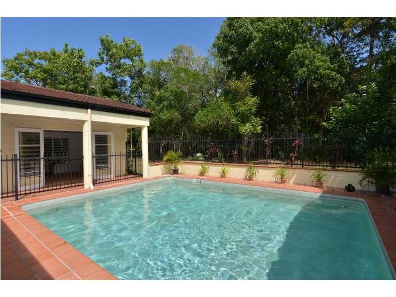 20 Endeavour Street, Port Douglas QLD 4877