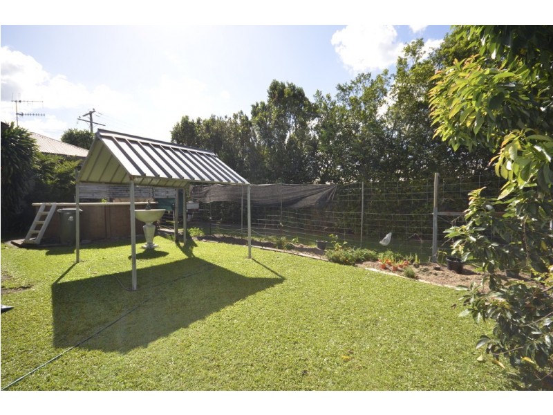 38 Pringle Street, Mossman QLD 4873