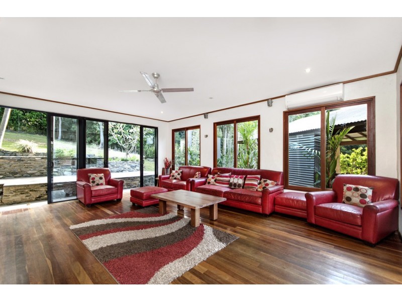 250 Mowbray River Rd, Mowbray QLD 4877