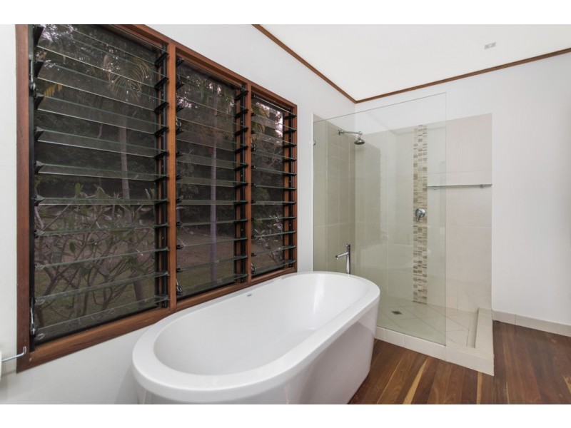 250 Mowbray River Rd, Mowbray QLD 4877