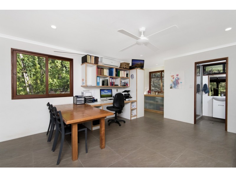 250 Mowbray River Rd, Mowbray QLD 4877