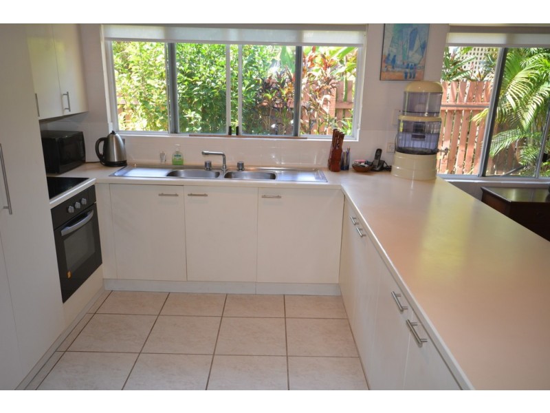15 Agincourt Street, Port Douglas QLD 4877