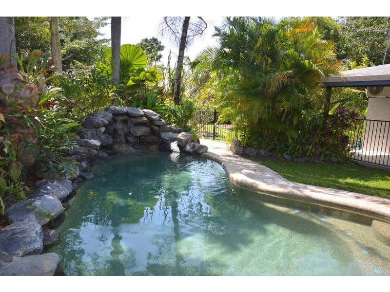 15 Agincourt Street, Port Douglas QLD 4877