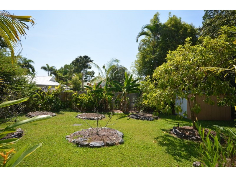 15 Agincourt Street, Port Douglas QLD 4877