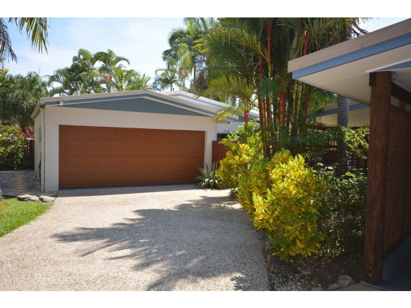 15 Agincourt Street, Port Douglas QLD 4877