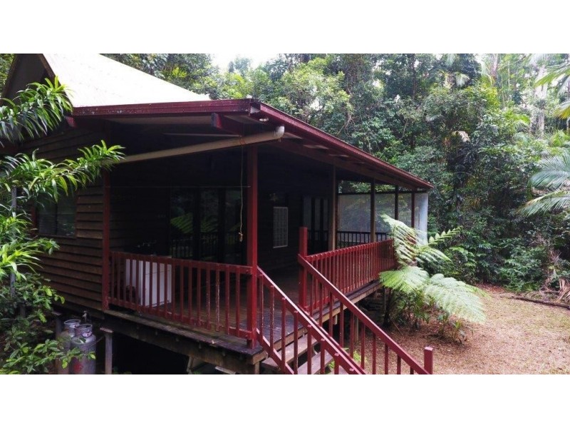 118 Maple Rd Cow Bay, Daintree QLD 4873