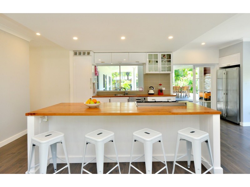 7 Endeavour Street, Port Douglas QLD 4877