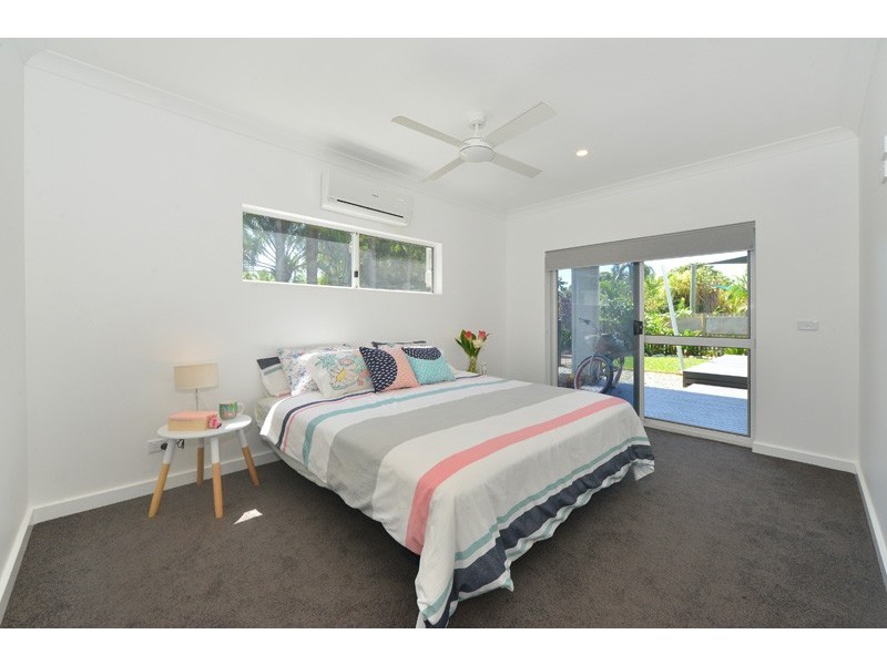 7 Endeavour Street, Port Douglas QLD 4877