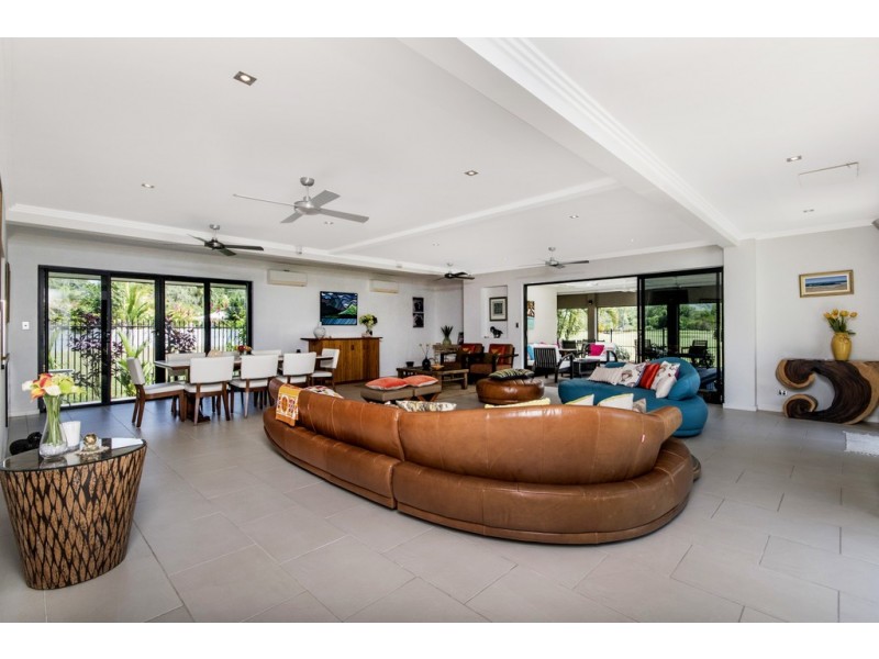 83 Mitre Street, Port Douglas QLD 4877