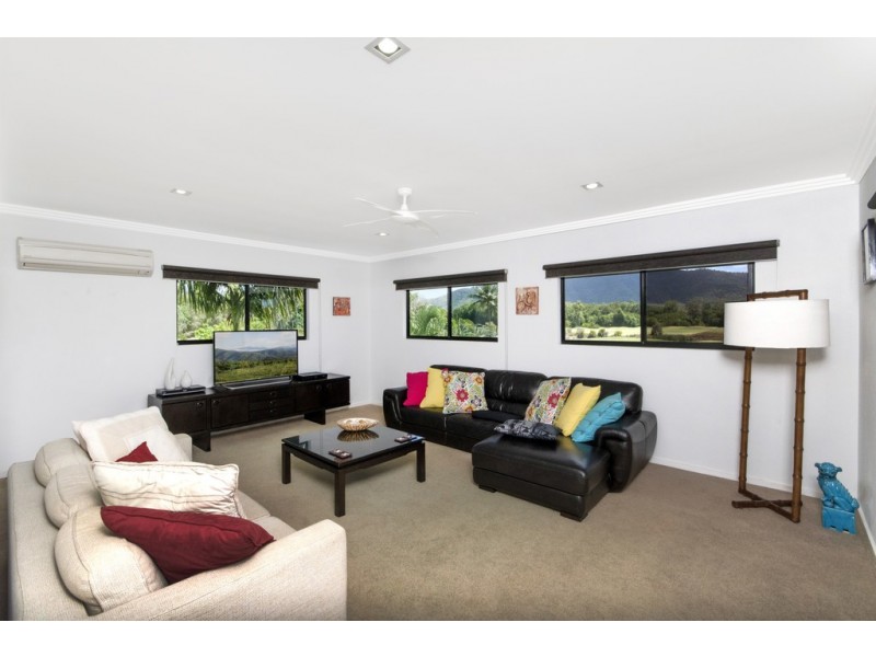 83 Mitre Street, Port Douglas QLD 4877