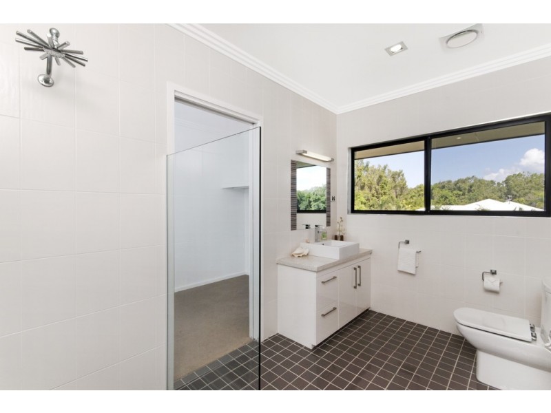 83 Mitre Street, Port Douglas QLD 4877