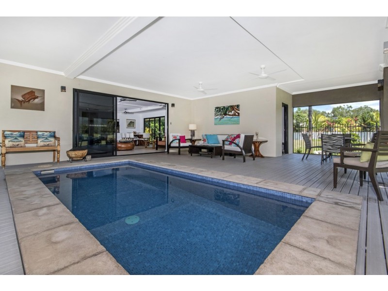 83 Mitre Street, Port Douglas QLD 4877