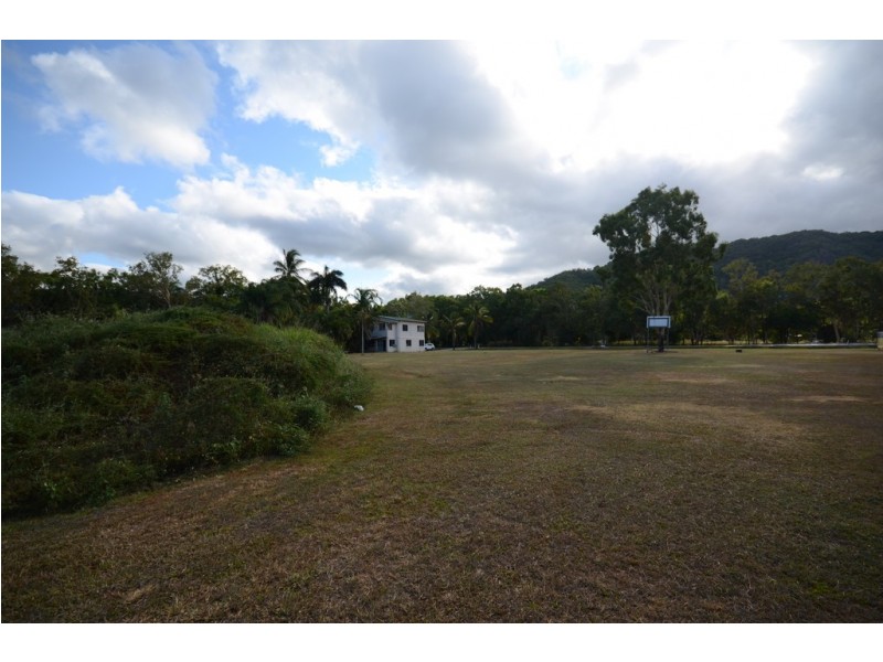 17 Mowbray River Road, Mowbray QLD 4877