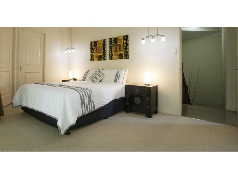 2/2 Morning  Close, Port Douglas QLD 4877