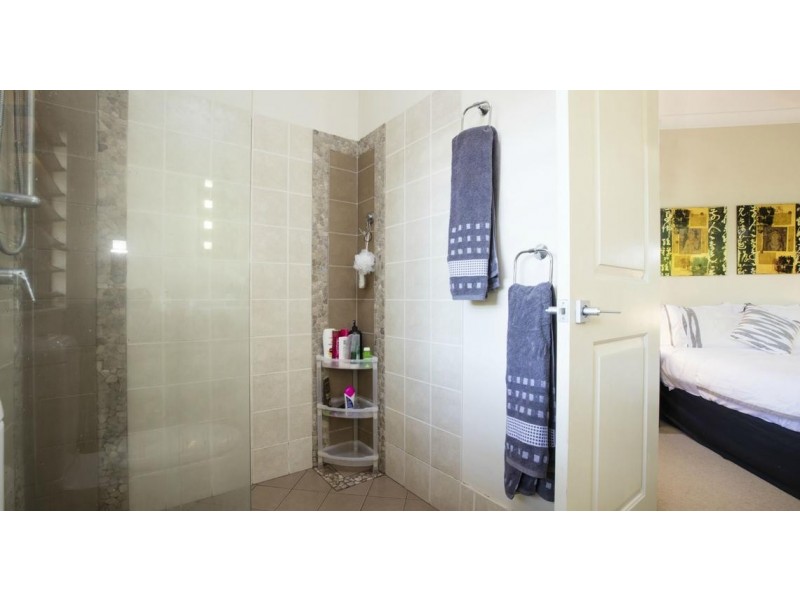 2/2 Morning  Close, Port Douglas QLD 4877