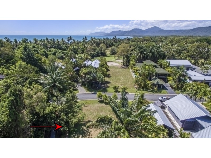 33 Beachfront Mirage, Port Douglas QLD 4877