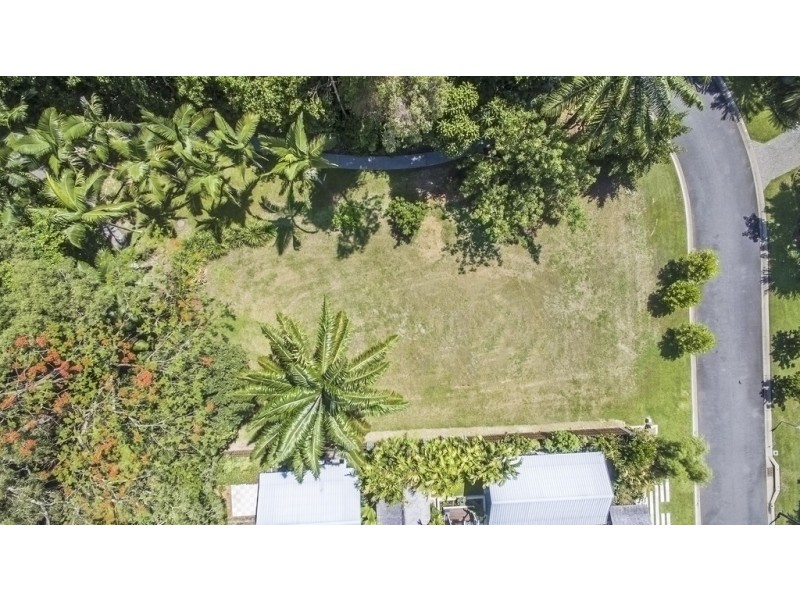 33 Beachfront Mirage, Port Douglas QLD 4877