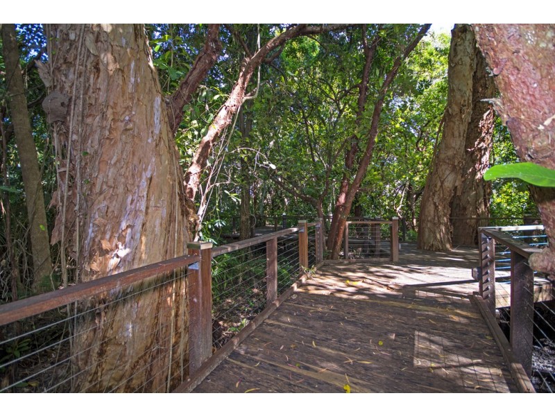 33 Beachfront Mirage, Port Douglas QLD 4877
