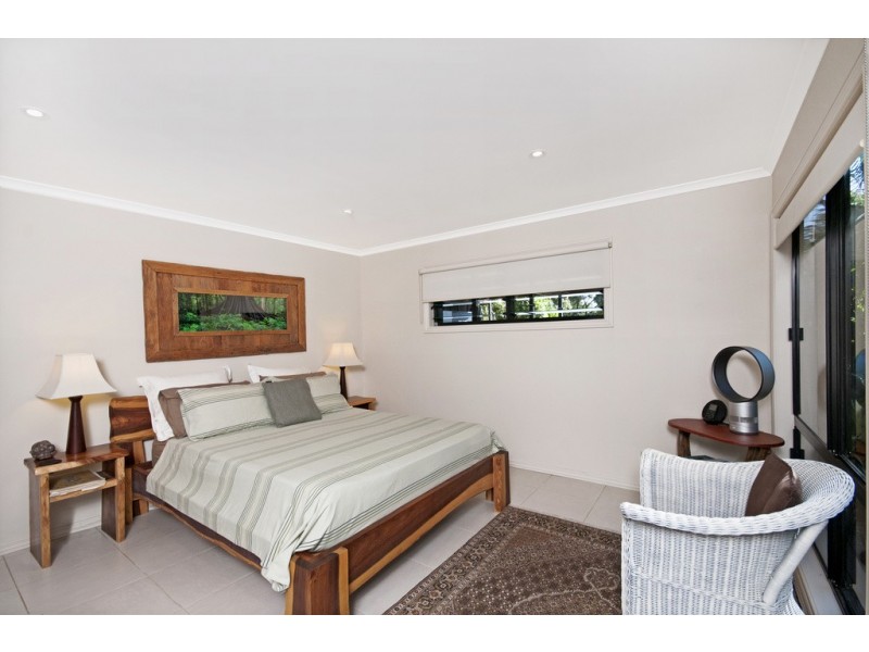 115-119 Coral Sea Drive, Mossman QLD 4873