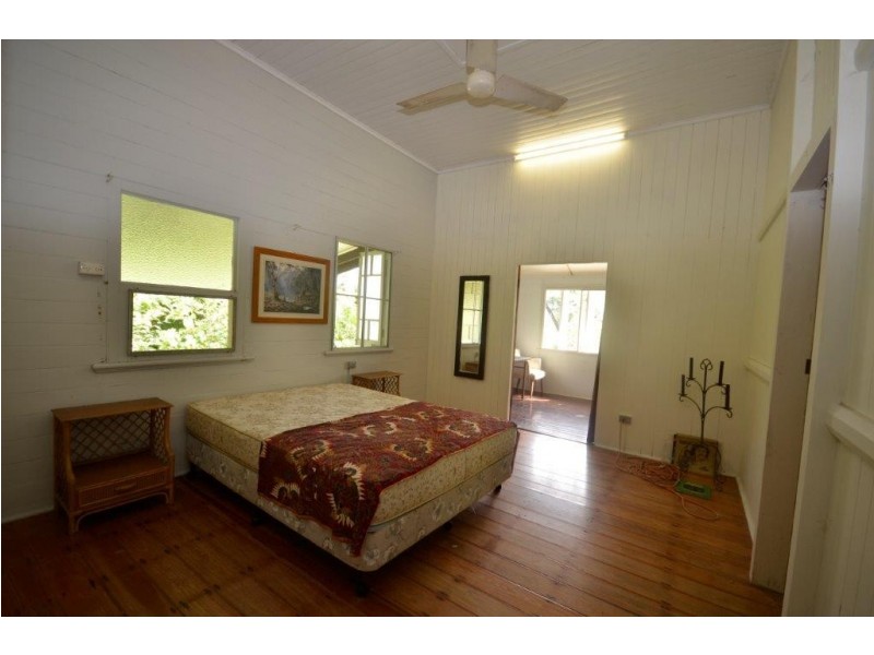 15 Whiteley Road, Miallo QLD 4873