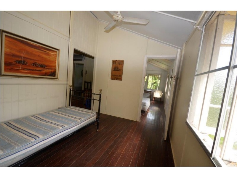 15 Whiteley Road, Miallo QLD 4873