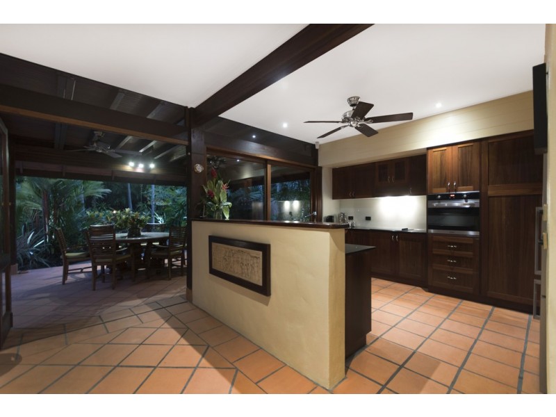 6 Solander Boulevard, Port Douglas QLD 4877