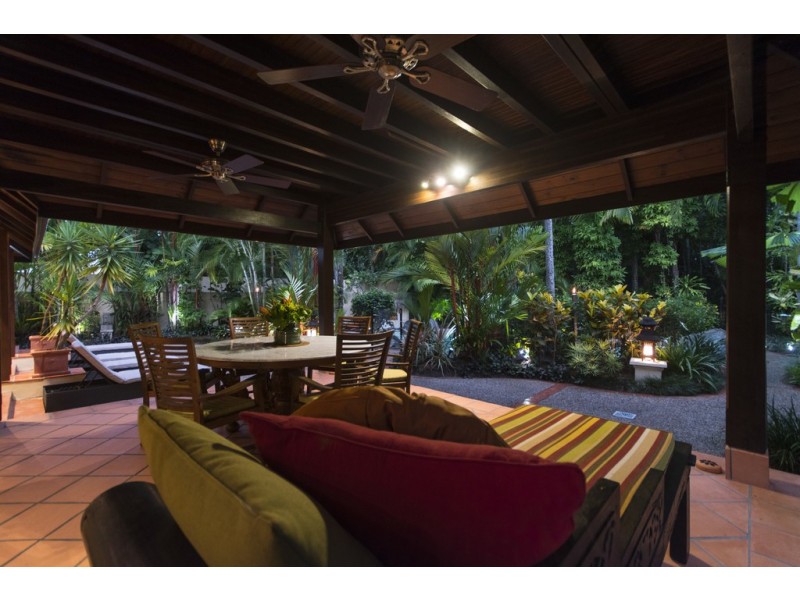 6 Solander Boulevard, Port Douglas QLD 4877