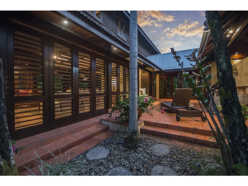 6 Solander Boulevard, Port Douglas QLD 4877