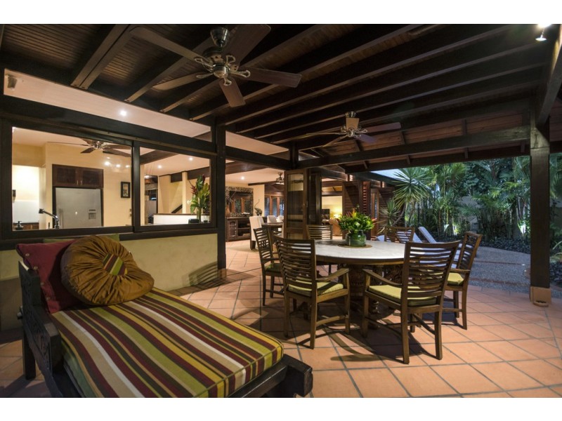 6 Solander Boulevard, Port Douglas QLD 4877