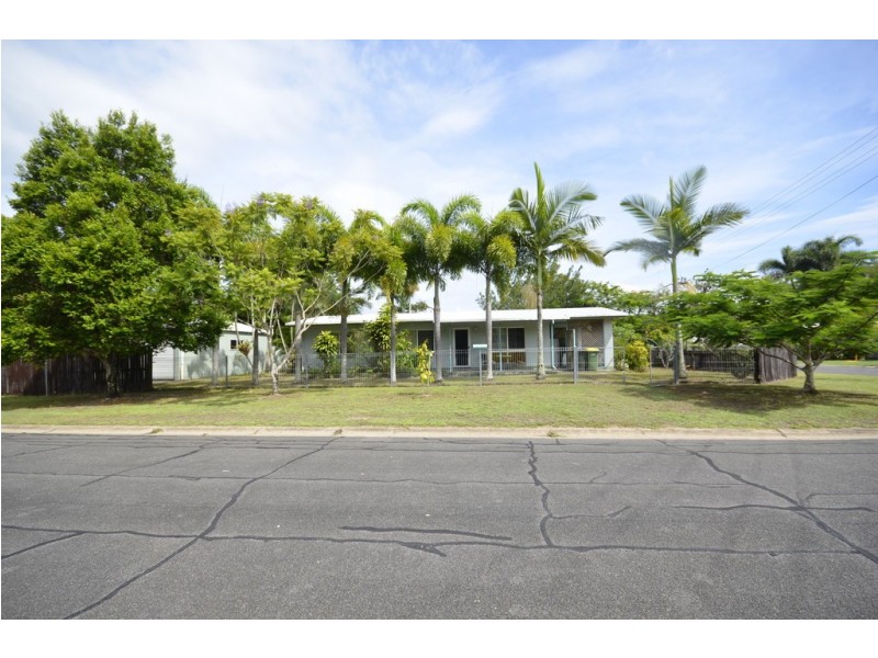 1 Duwar Close, Wonga Beach QLD 4873
